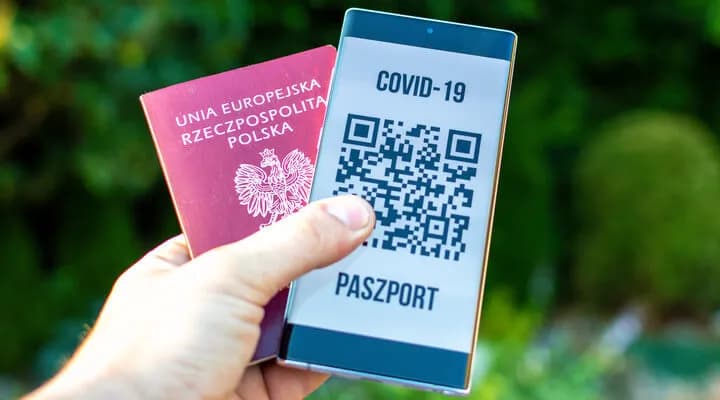 Jak wygląda paszport covidowy? Kluczowe informacje i szczegóły