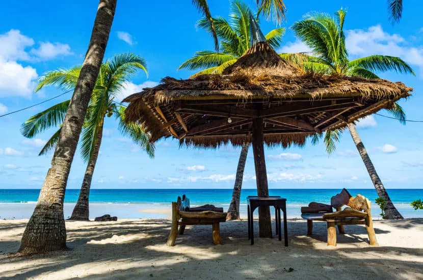 Ile trwa lot na Filipiny? Poznaj czas podróży i przesiadki