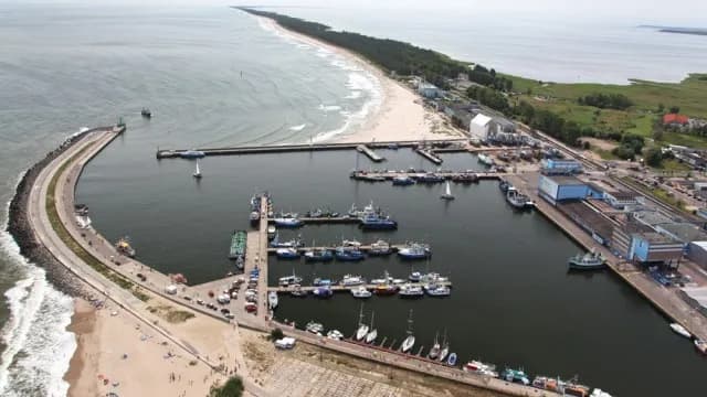 Najlepsze atrakcje w Karwi – co warto zobaczyć i przeżyć nad morzem